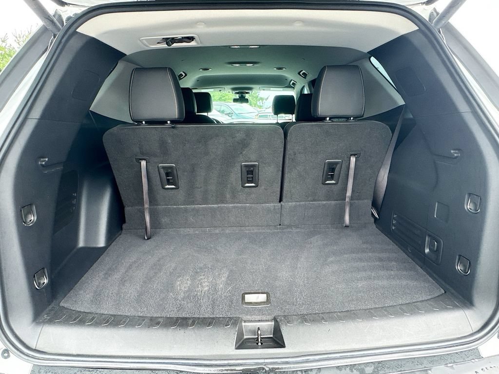 Used 2021 Chevrolet Traverse RS AWD/4WD image 25