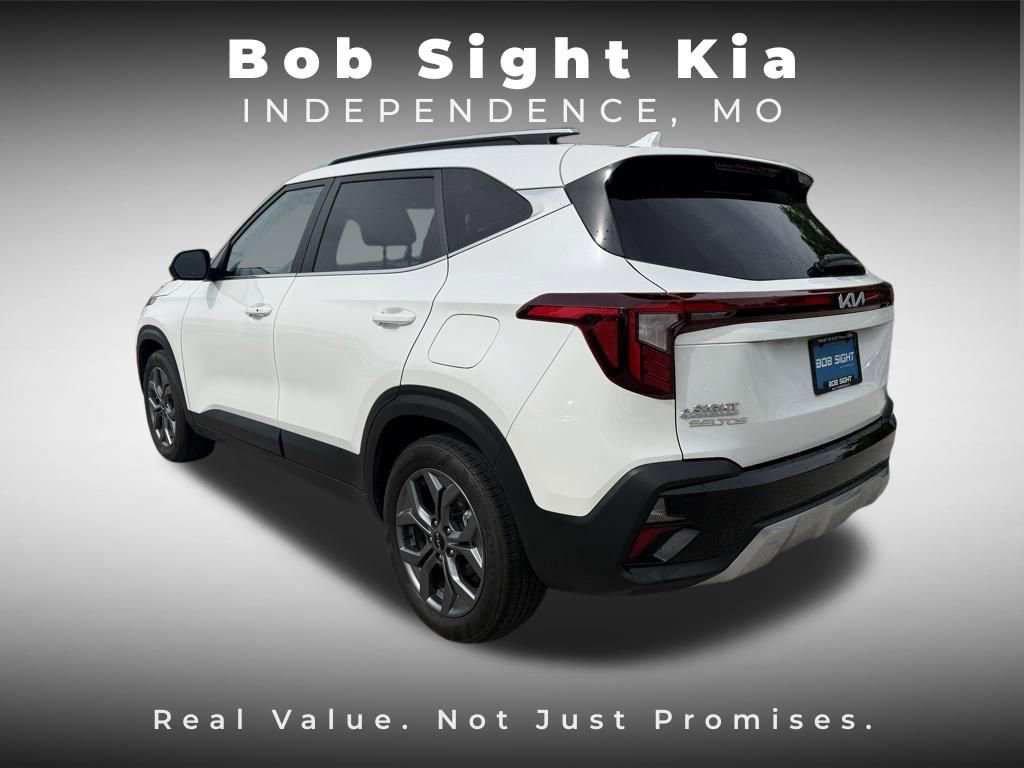 Certified 2024 Kia Seltos S FWD image 11