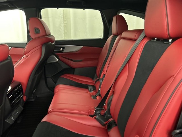 Used 2025 Acura MDX A-Spec image 29