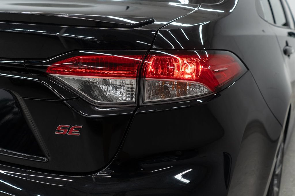 Used 2021 Toyota Corolla SE FWD image 41