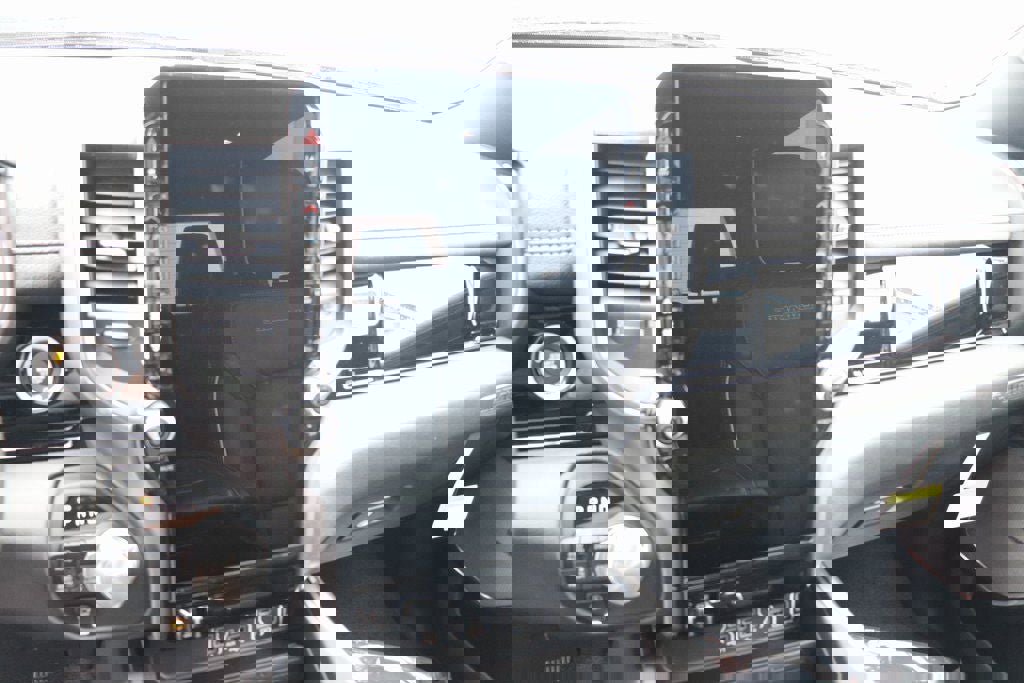 New 2025 RAM 1500 Laramie w/ Night Edition image 20