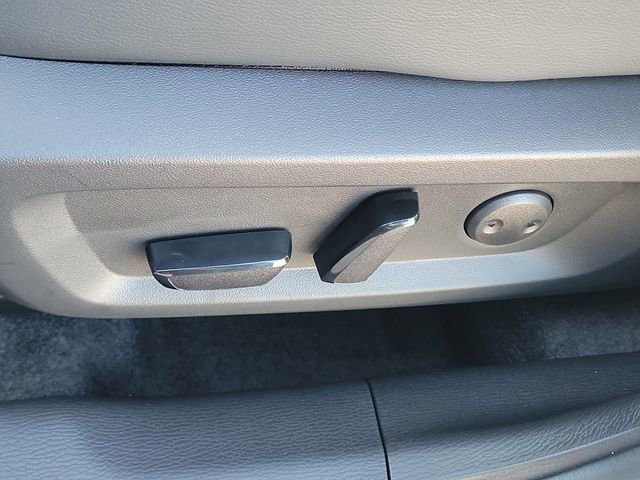 New 2026 Mitsubishi Outlander SEL image 23