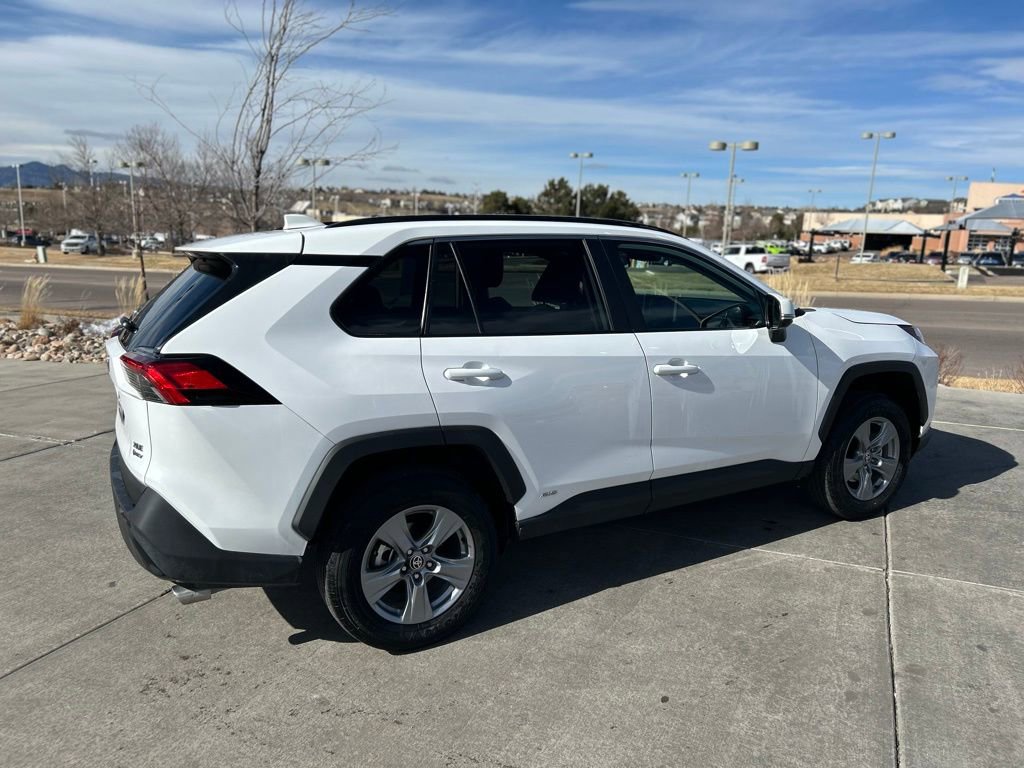 Used 2025 Toyota RAV4 XLE image 8