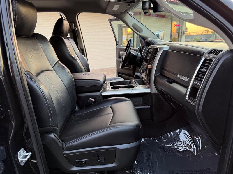 Used 2018 RAM 3500 Laramie image 12