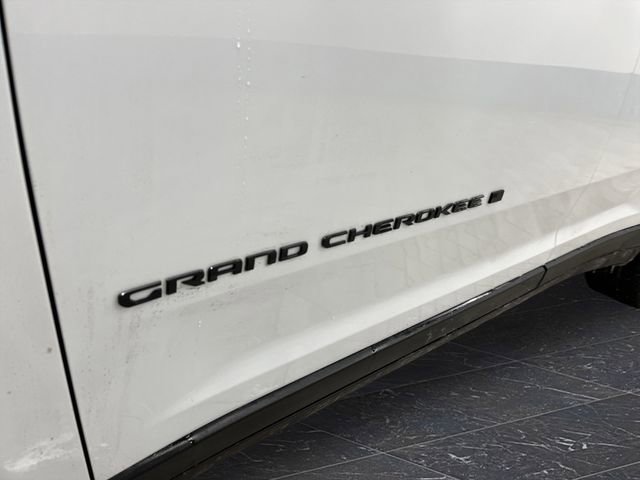 New 2025 Jeep Grand Cherokee Limited image 35