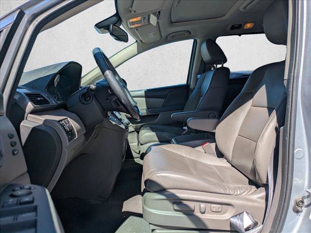 Used 2016 Honda Odyssey Touring image 17