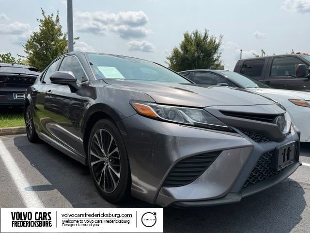 Used 2019 Toyota Camry SE