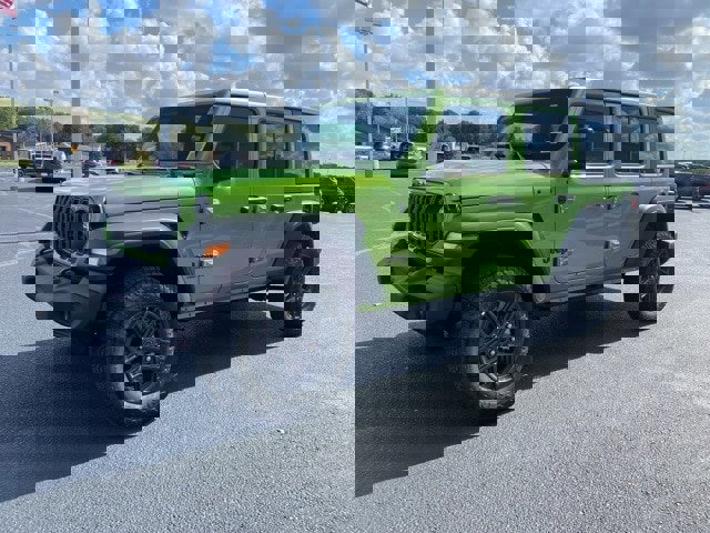 New 2025 Jeep Wrangler Unlimited Sport image 4