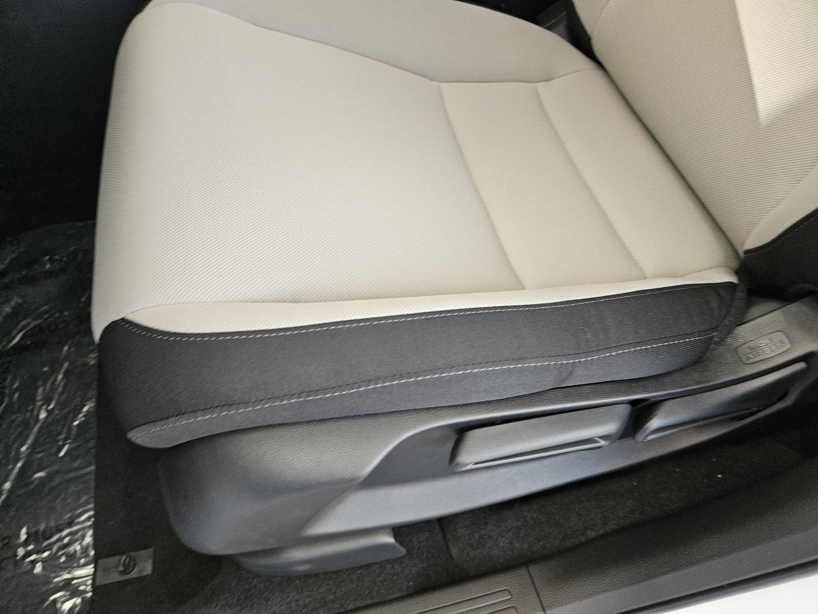 New 2026 Honda CR-V LX image 30