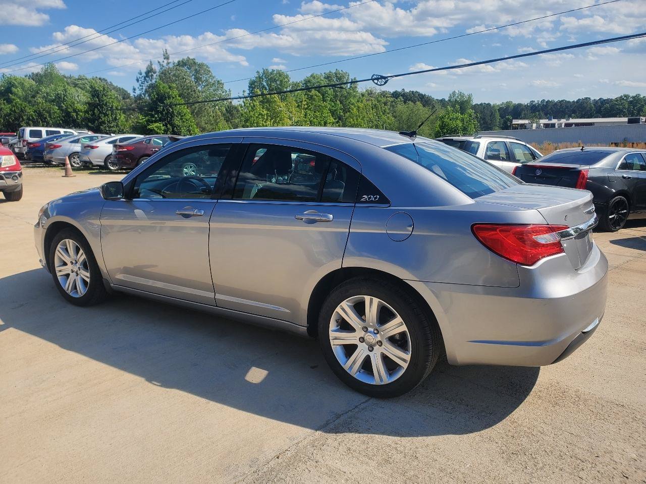 Used 2013 Chrysler 200 LX FWD image 11