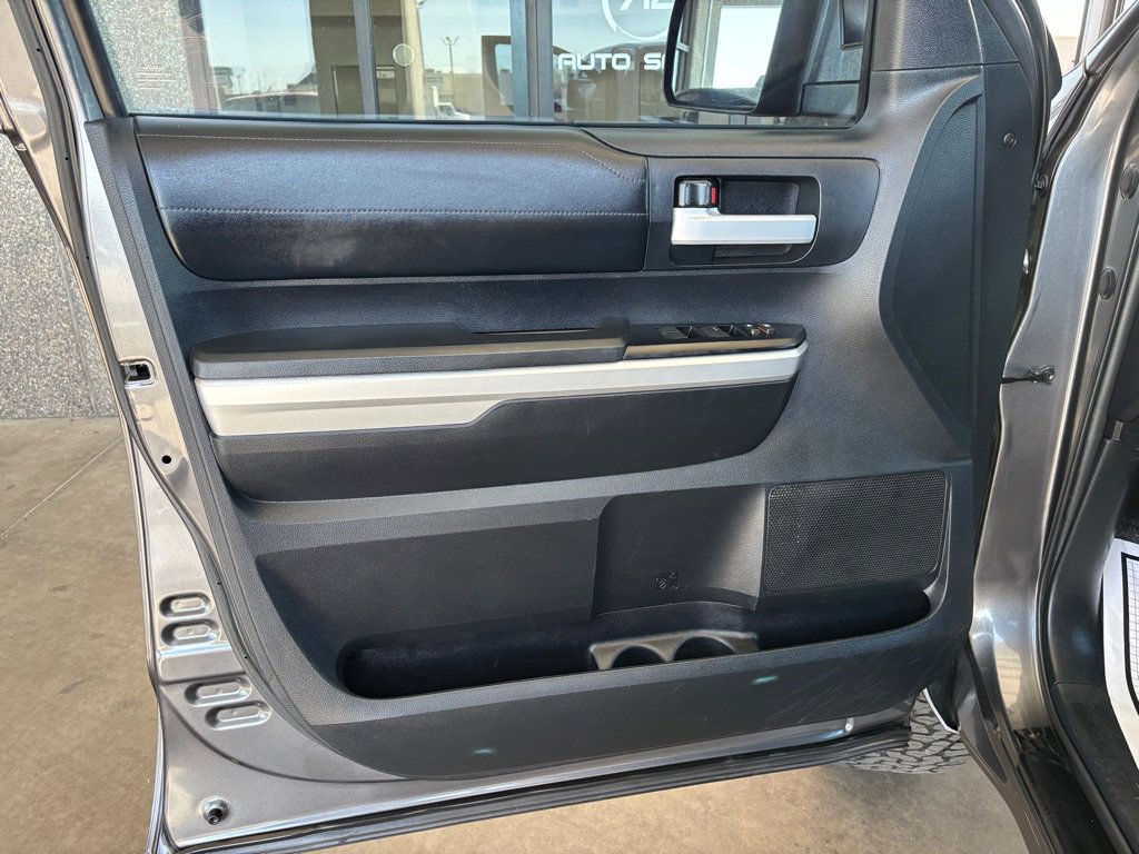 Used 2014 Toyota Tundra Limited w/ TRD Off Road Package image 19
