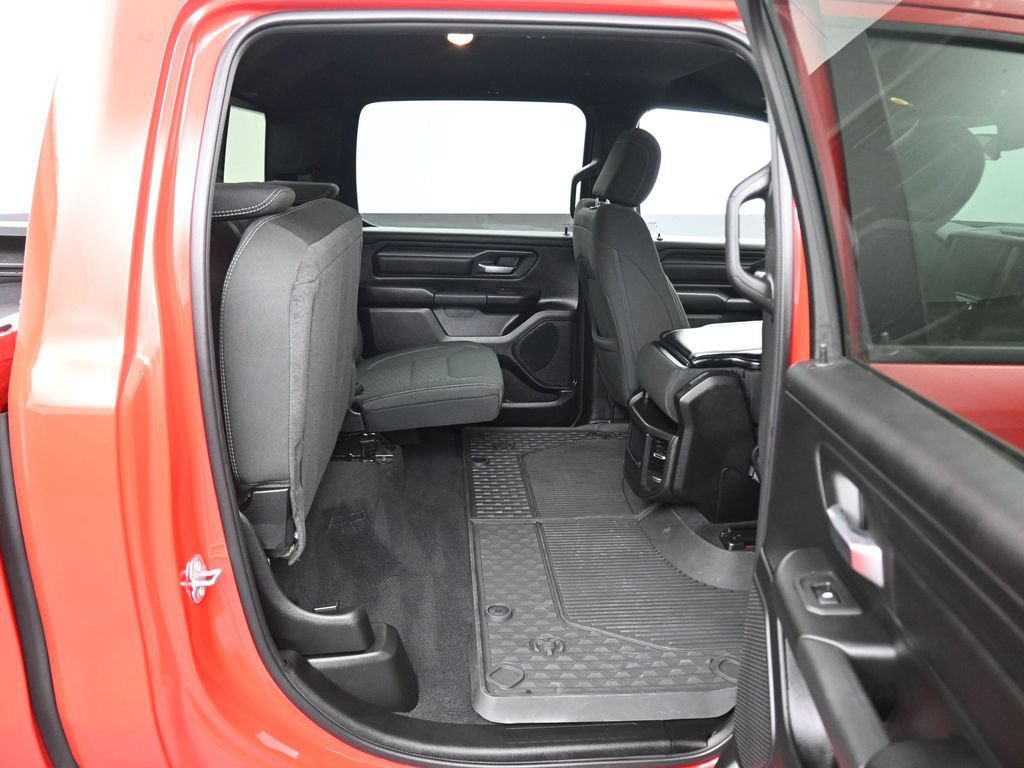Used 2025 RAM 1500 Tradesman w/ Night Edition AWD/4WD image 42