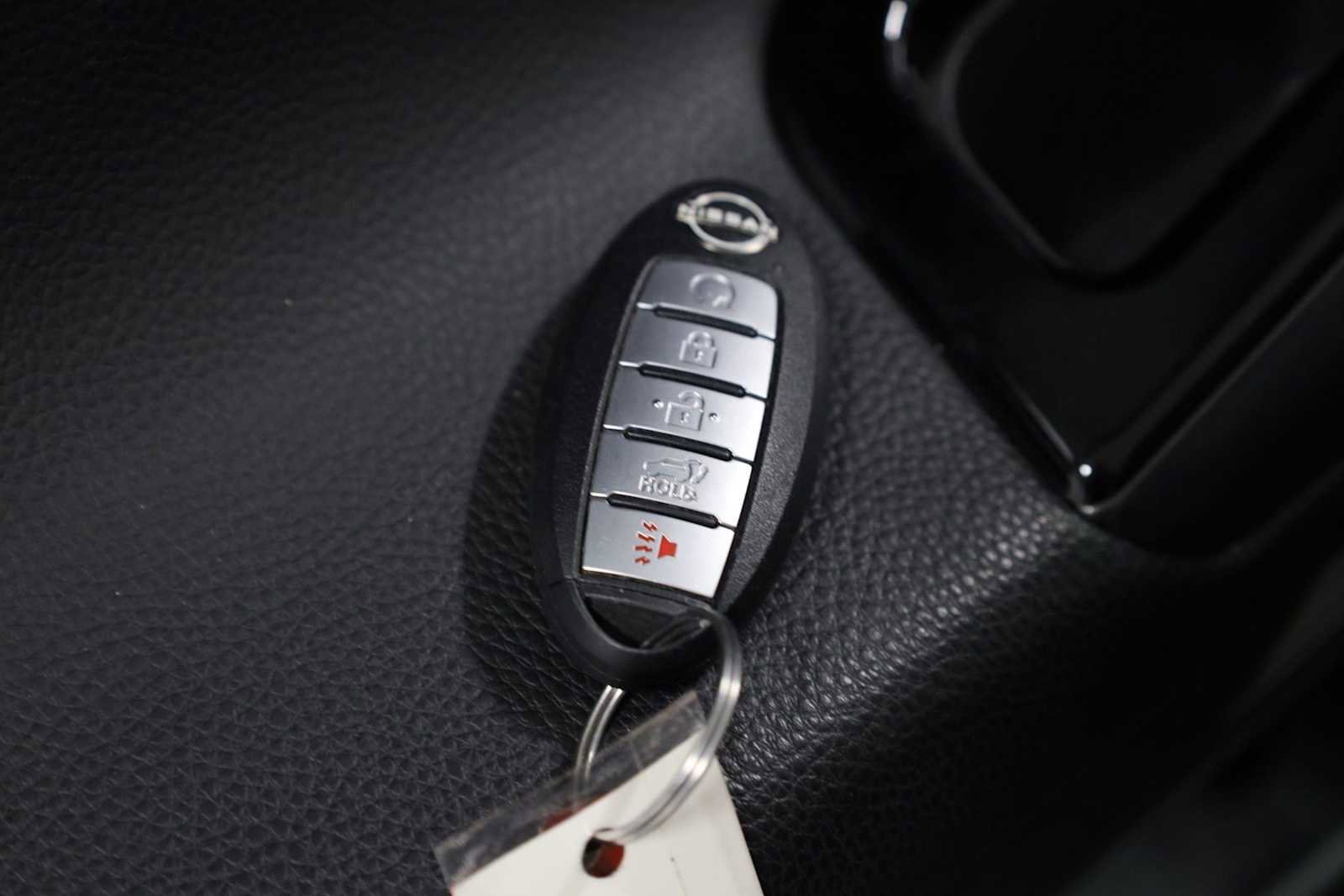 Used 2022 Nissan Pathfinder SL image 39