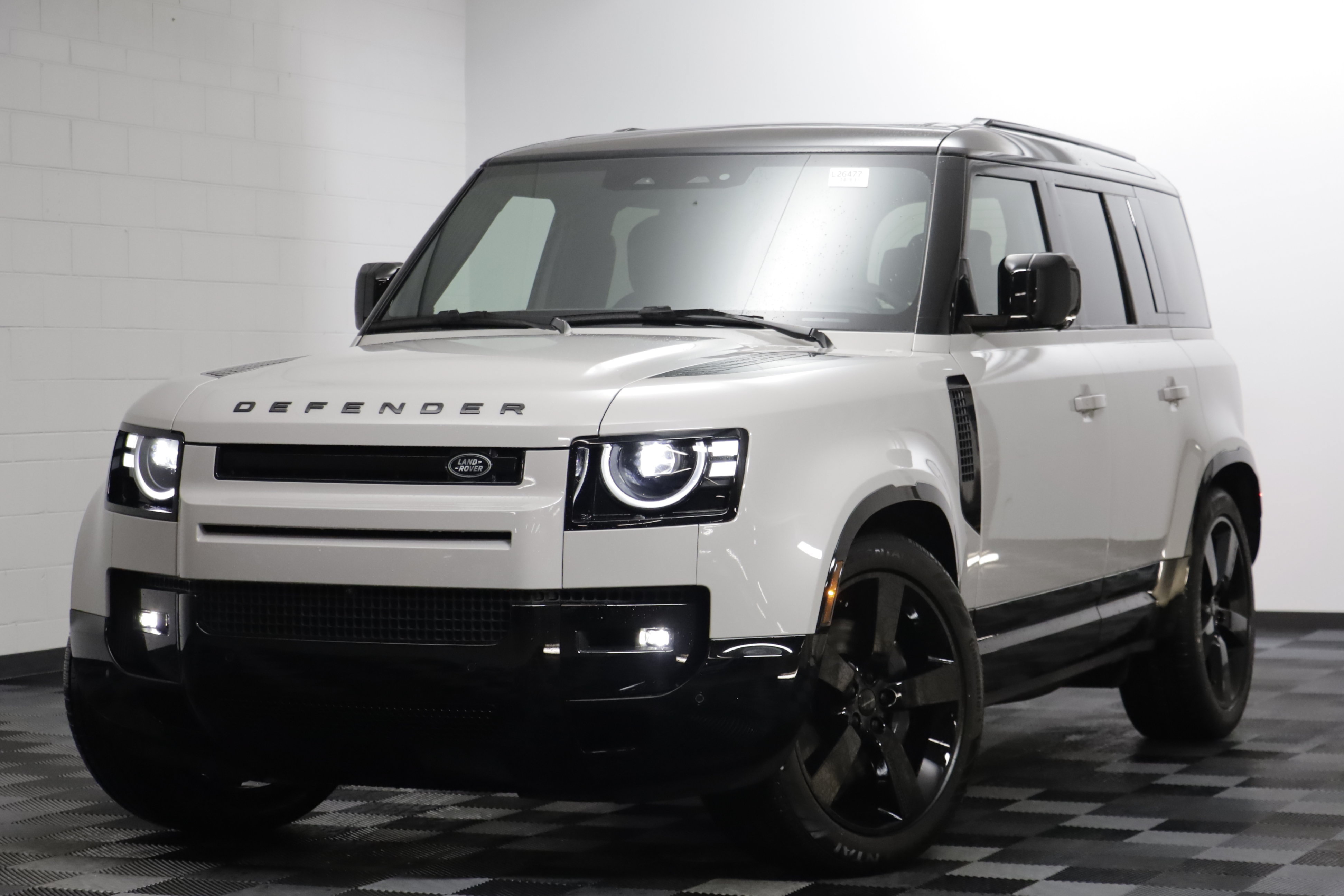 New 2026 Land Rover Defender 110 X-Dynamic SE