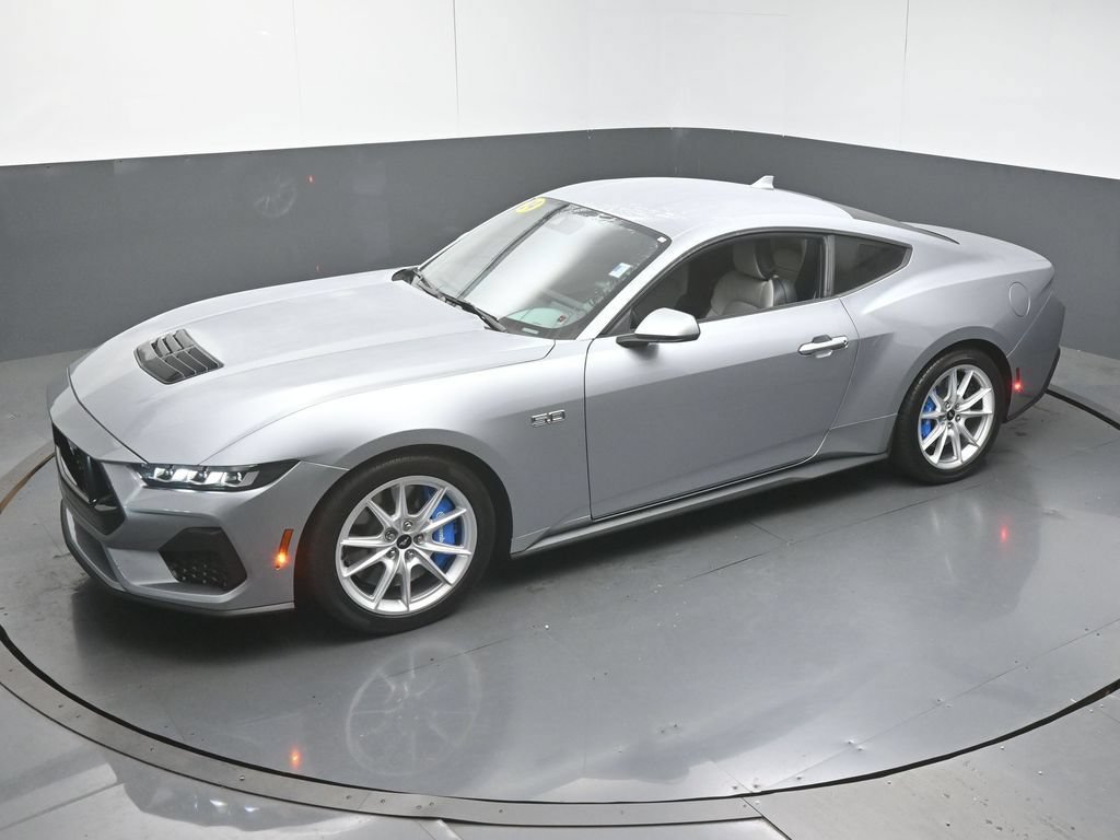 Used 2024 Ford Mustang GT Premium RWD image 40