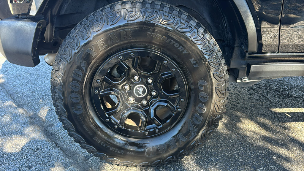 Used 2023 Ford Bronco Wildtrak AWD/4WD image 8