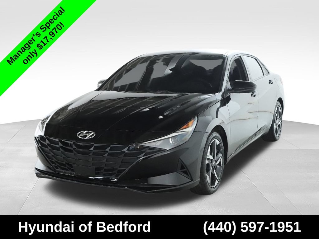 Used 2023 Hyundai Elantra SEL w/ Convenience Package FWD image 3