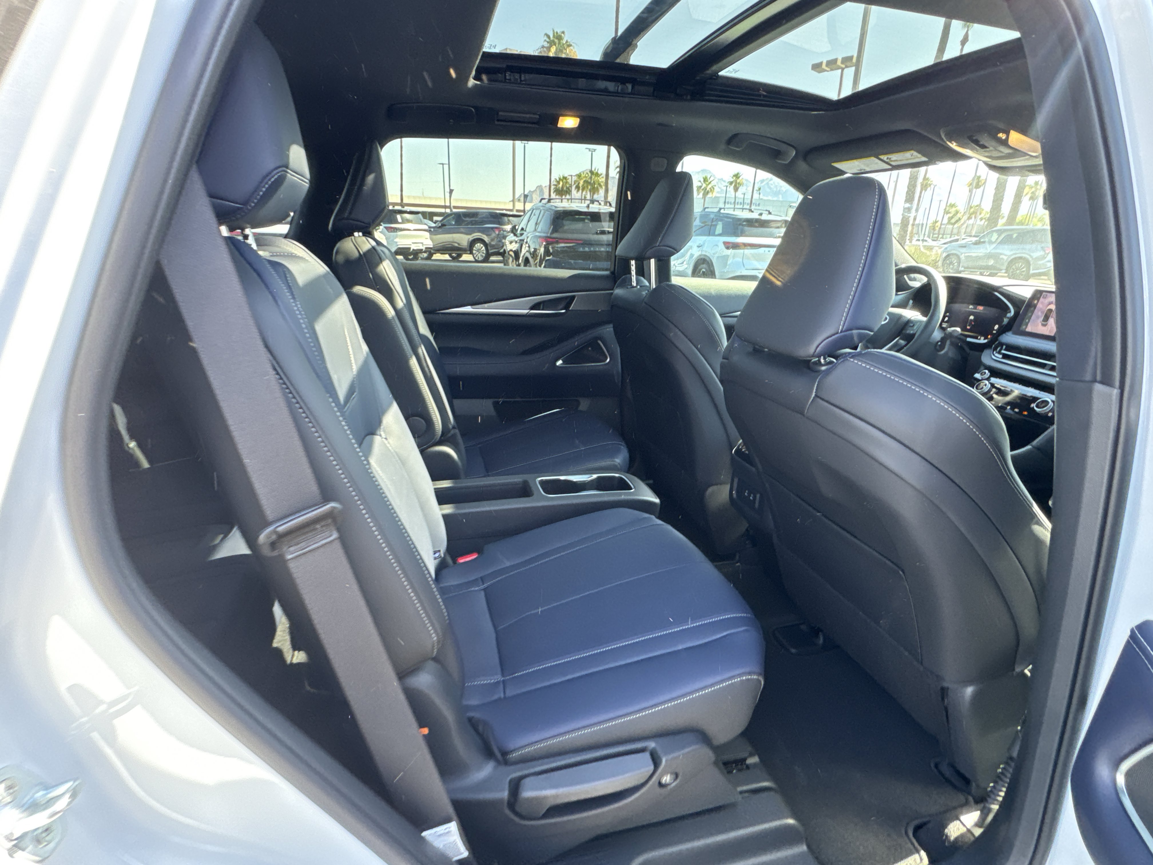 New 2027 INFINITI QX60 Sport w/ Dark Cargo Package AWD/4WD image 11