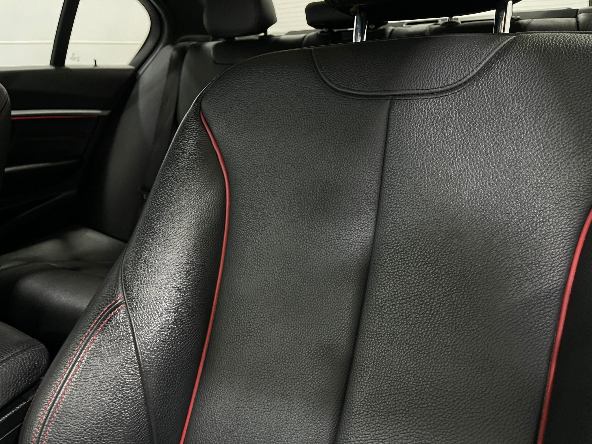 Used 2017 BMW 340i xDrive Sedan image 16