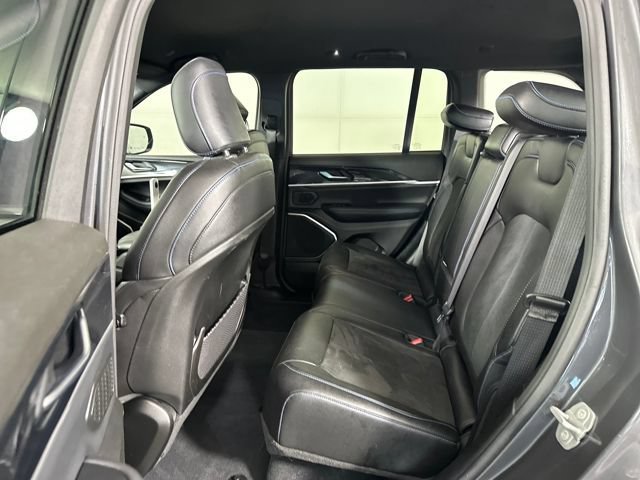Used 2022 Jeep Grand Cherokee Trailhawk AWD/4WD image 27
