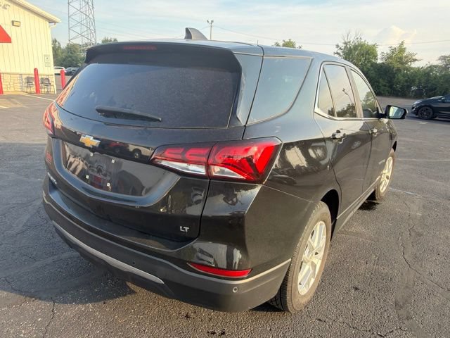 Used 2024 Chevrolet Equinox LT w/ LPO, Floor Liner Package FWD image 7