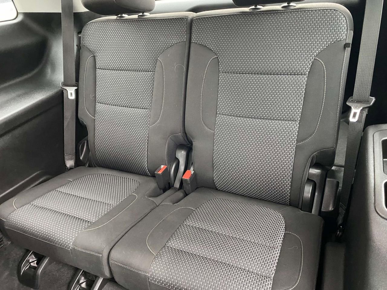 Used 2023 GMC Acadia SLE image 12