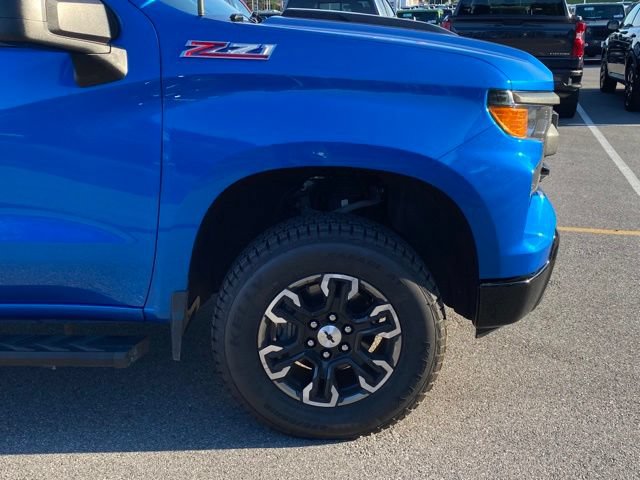 Used 2023 Chevrolet Silverado 1500 Custom Trail Boss AWD/4WD image 10