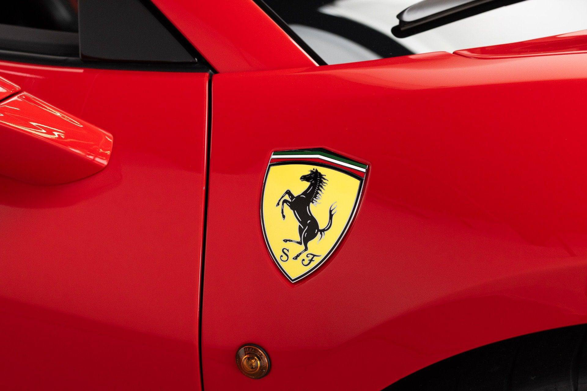 Certified 2020 Ferrari 488 Pista Spider RWD image 35