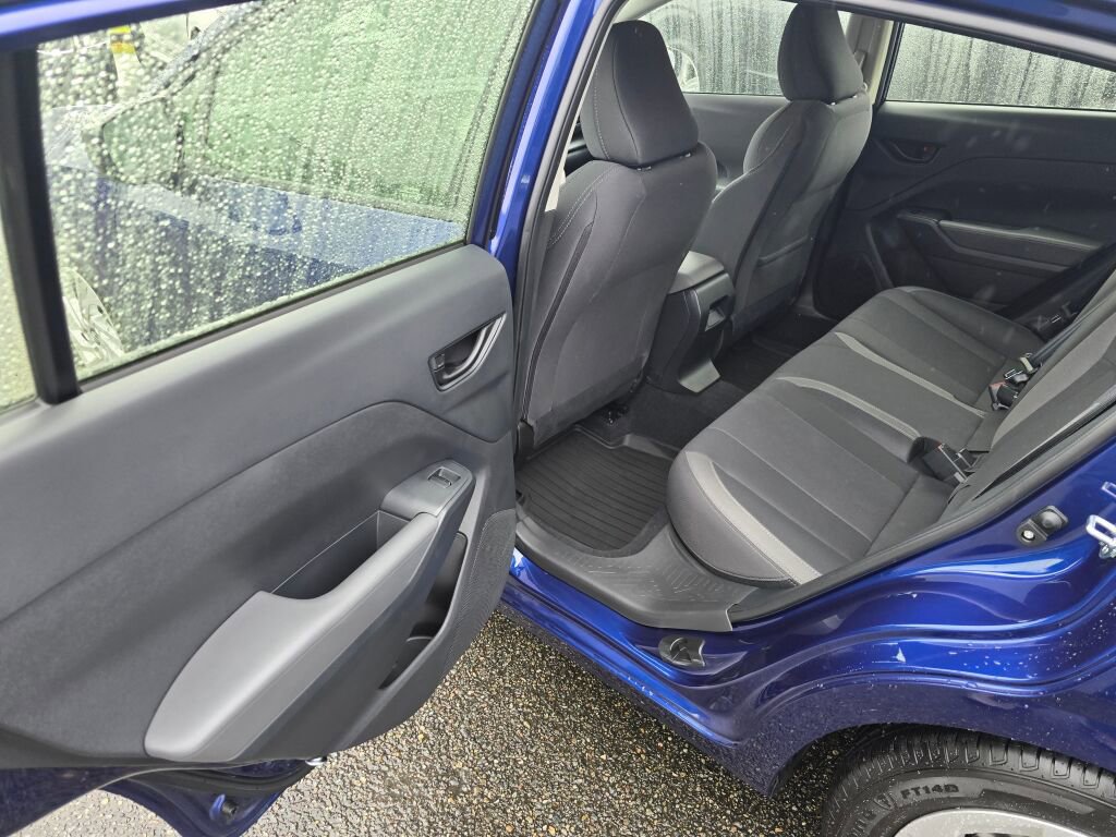 Used 2025 Subaru Impreza 2.0i image 11