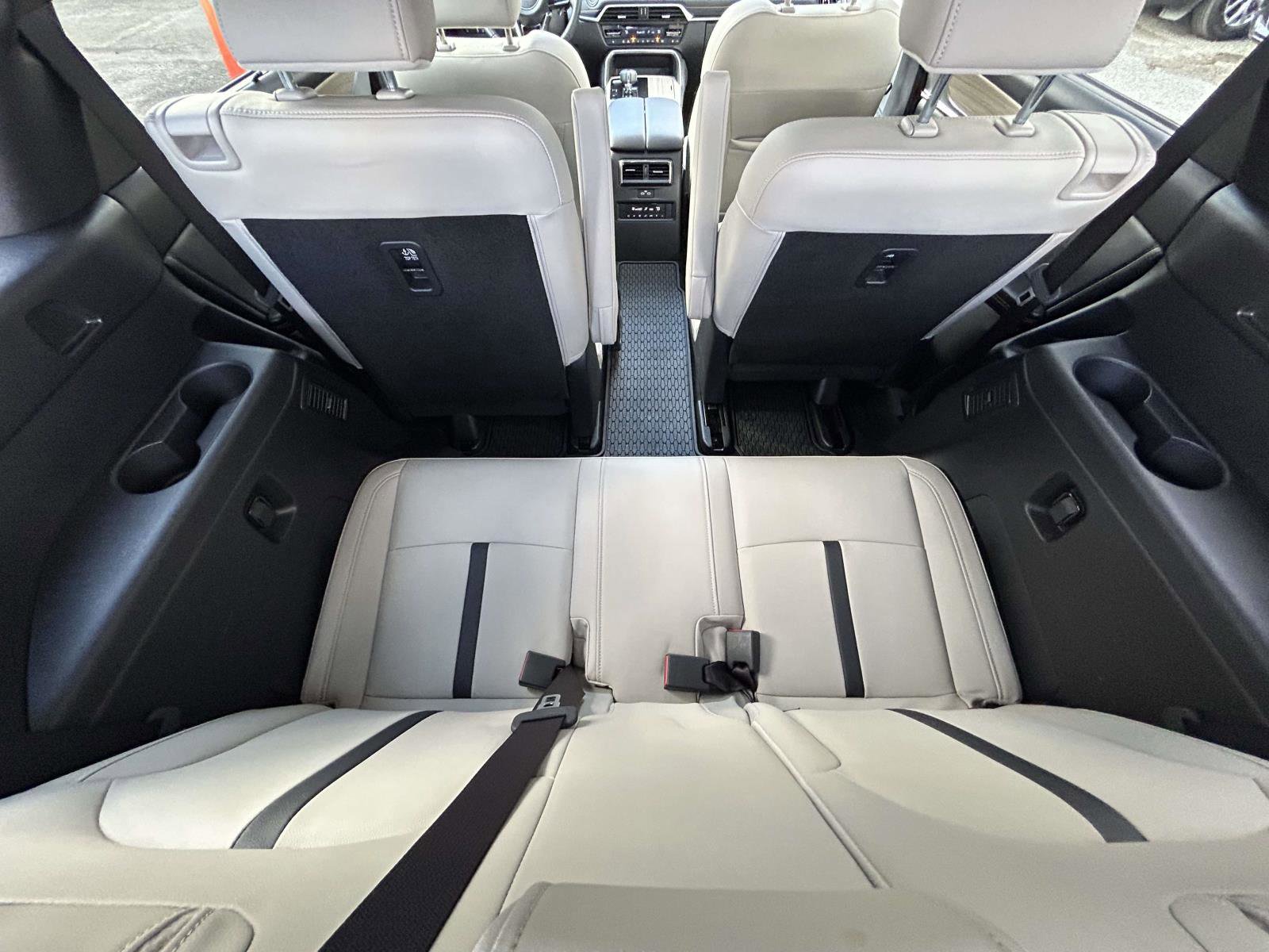 Used 2025 MAZDA CX-90 3.3 Turbo w/ Preferred Package image 17