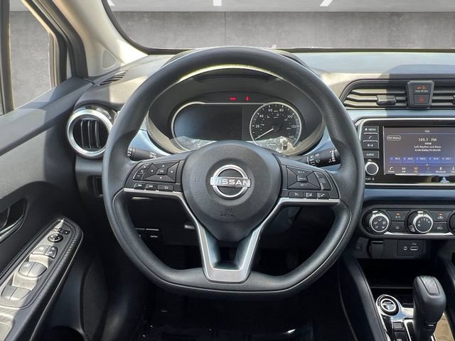 Used 2025 Nissan Versa SV FWD image 21