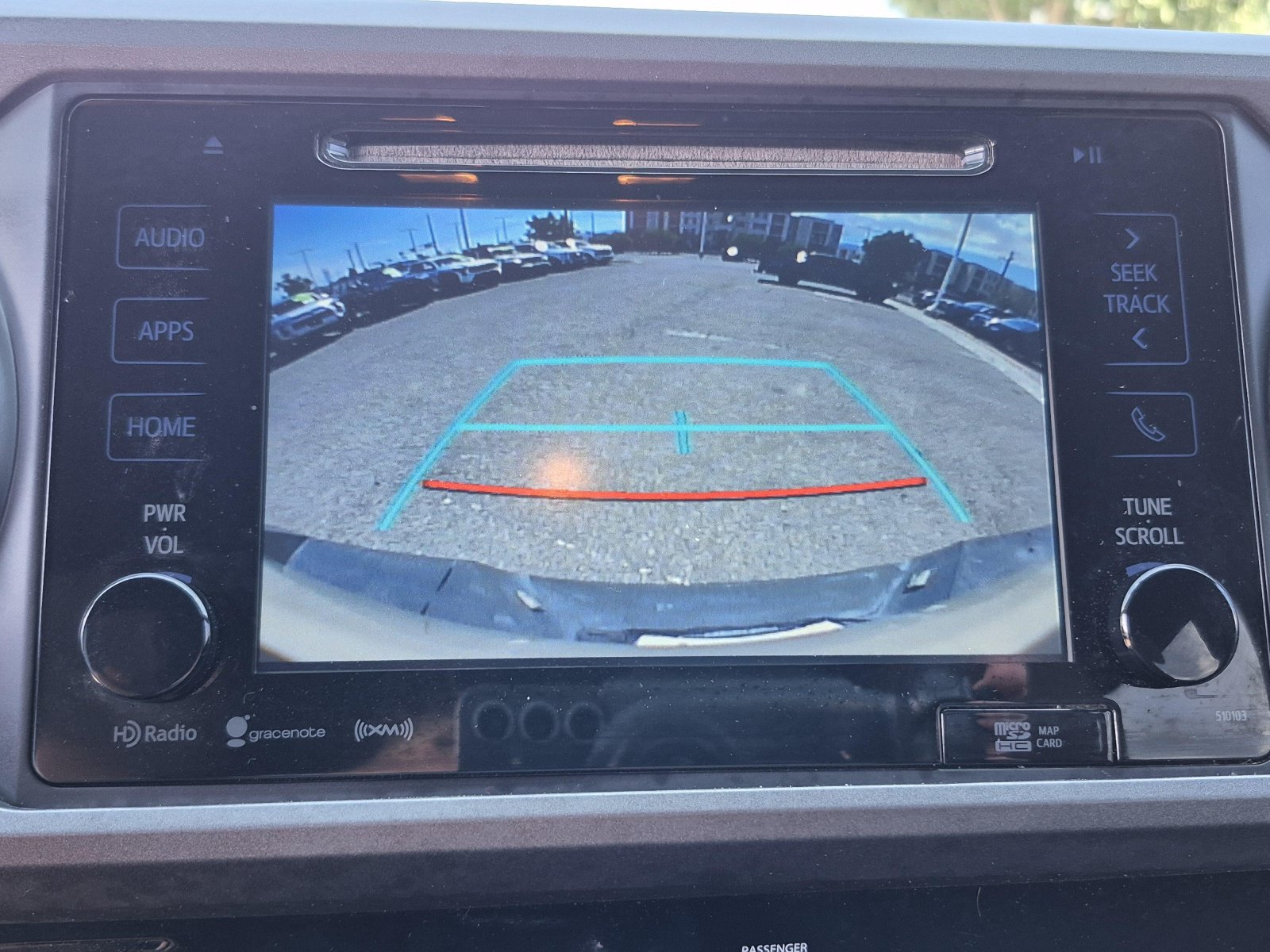Used 2017 Toyota Tacoma TRD Off-Road w/ Tow Package (A/T) AWD/4WD image 29