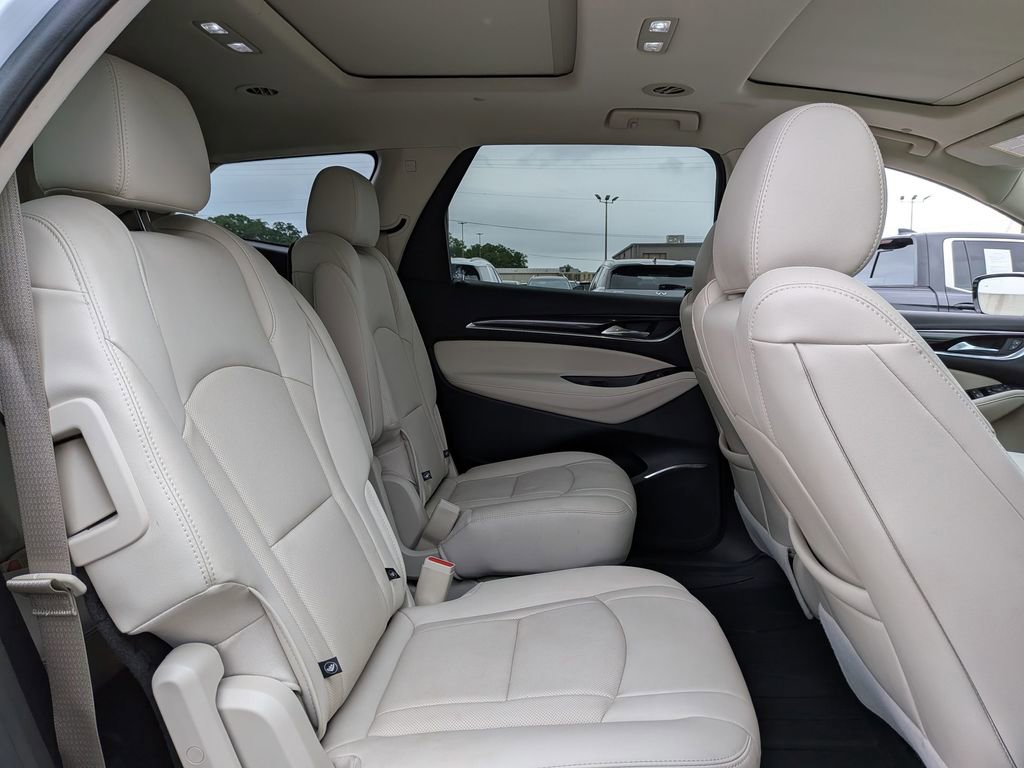 Used 2023 Buick Enclave Essence w/ Experience Buick Package FWD image 28