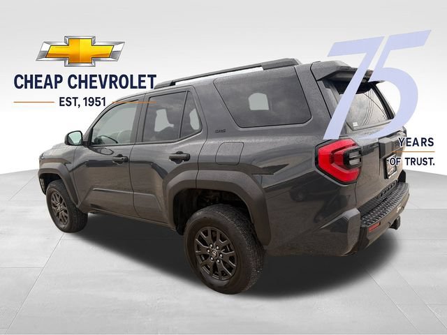 Used 2025 Toyota 4Runner SR5 AWD/4WD image 3