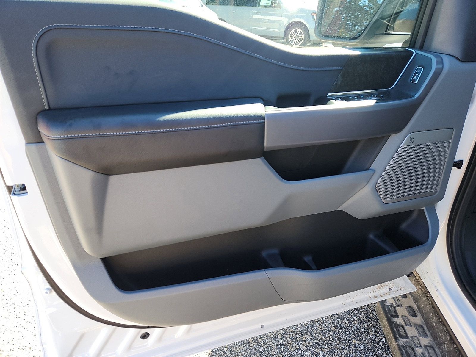 New 2025 Ford F150 Lightning Flash image 8