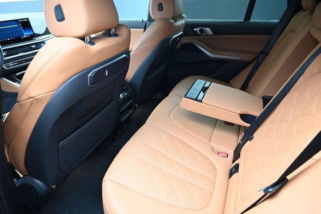 Used 2024 BMW X5 xDrive40i w/ Premium Package AWD/4WD image 21