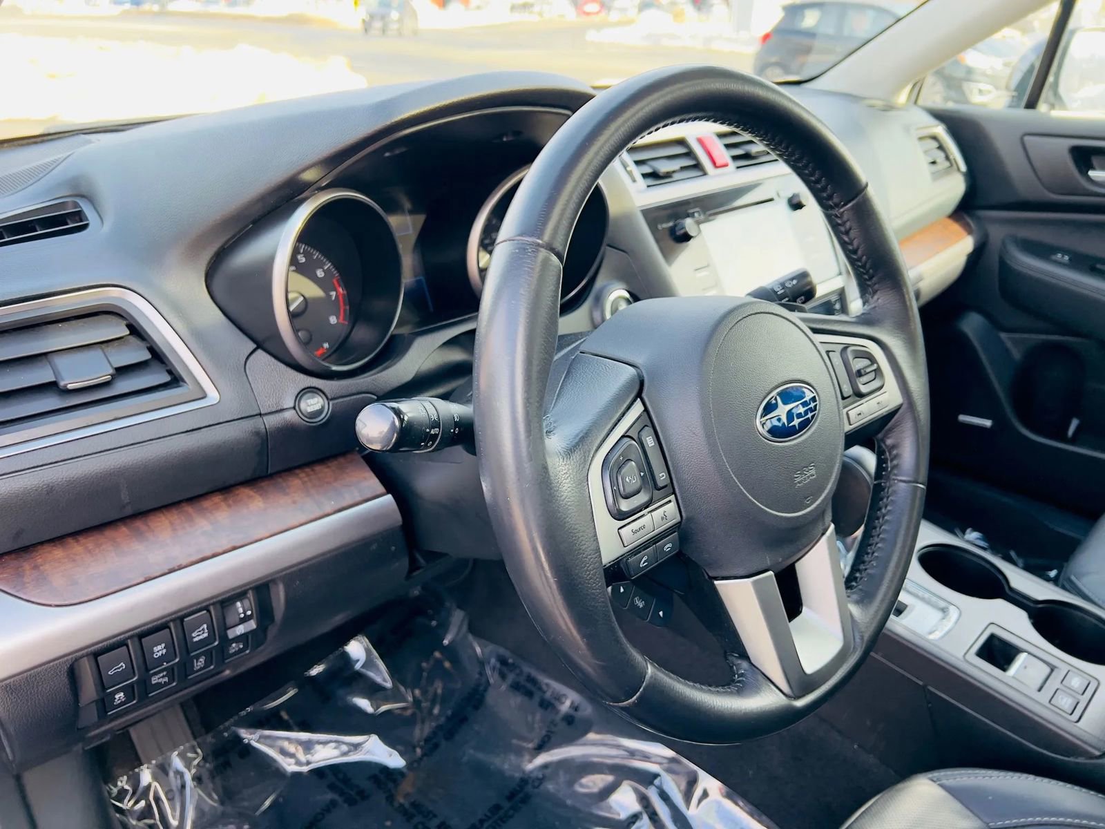 Used 2017 Subaru Outback 3.6R Limited image 31