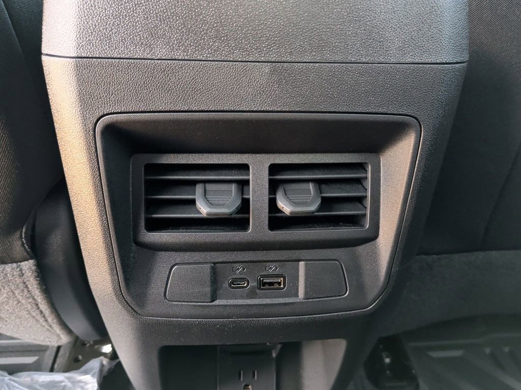 New 2026 GMC Canyon Elevation w/ Convenience Package image 38