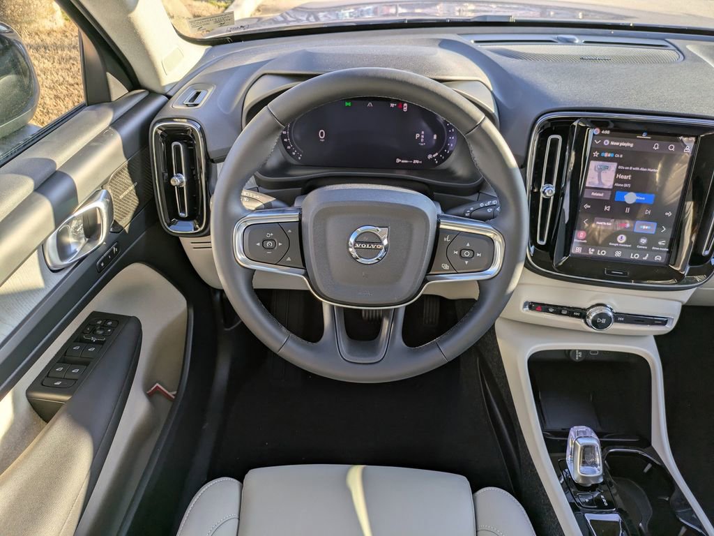 New 2026 Volvo XC40 B5 Plus w/ Climate Package image 16