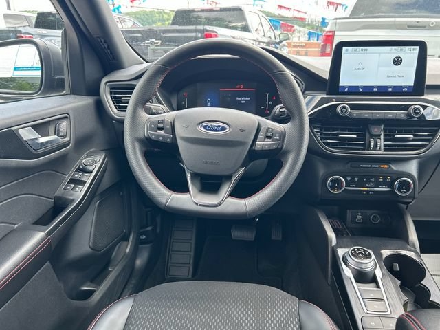 Used 2025 Ford Escape ST-Line AWD/4WD image 17