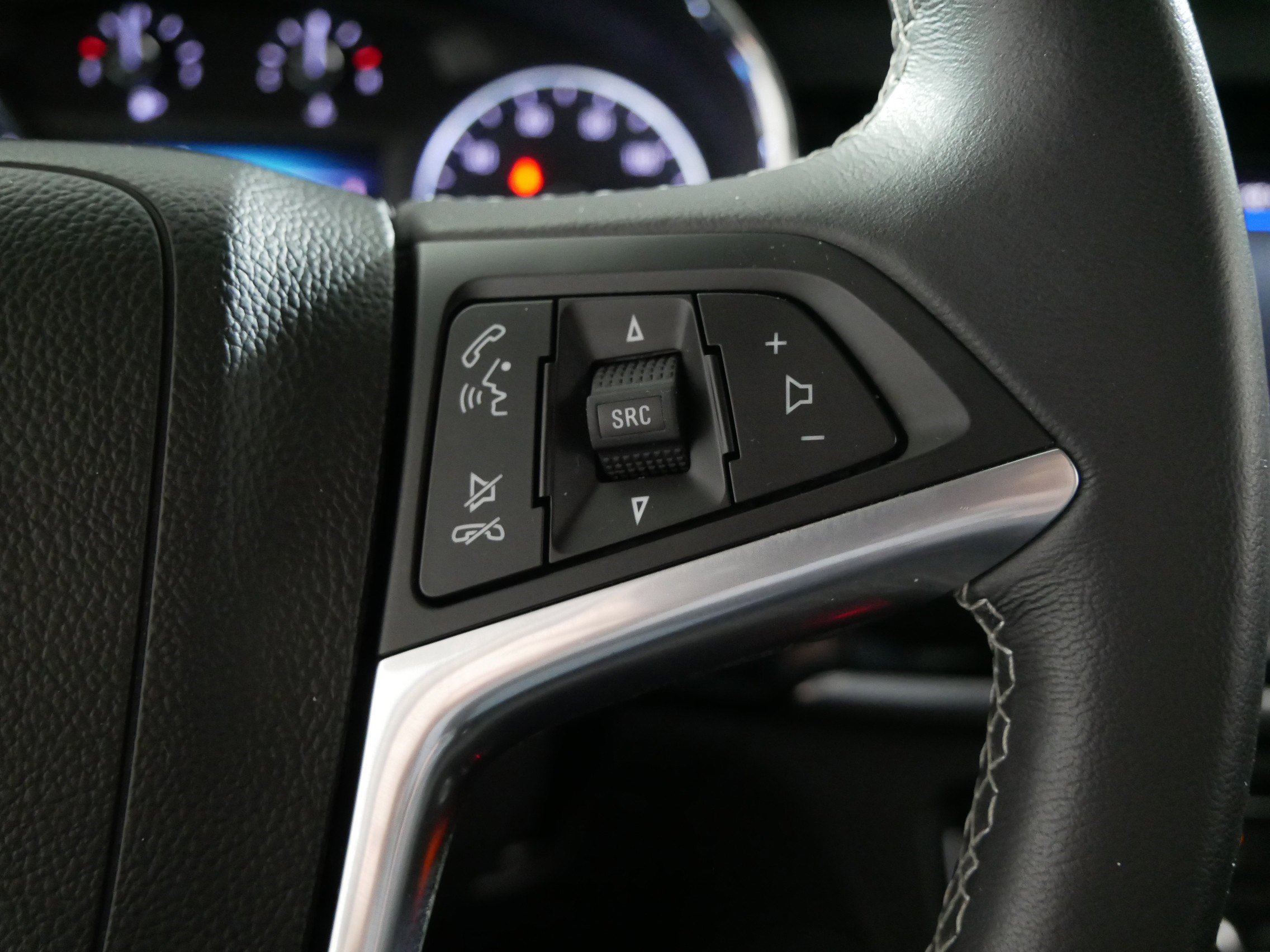 Used 2022 Buick Encore Preferred w/ Safety Package image 28