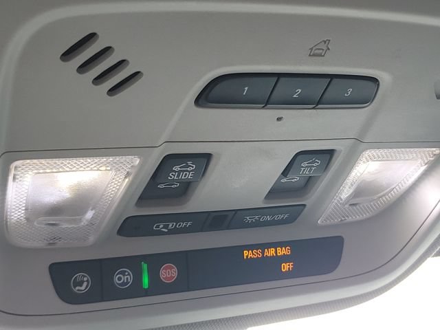 Used 2018 Chevrolet Traverse LT FWD image 34