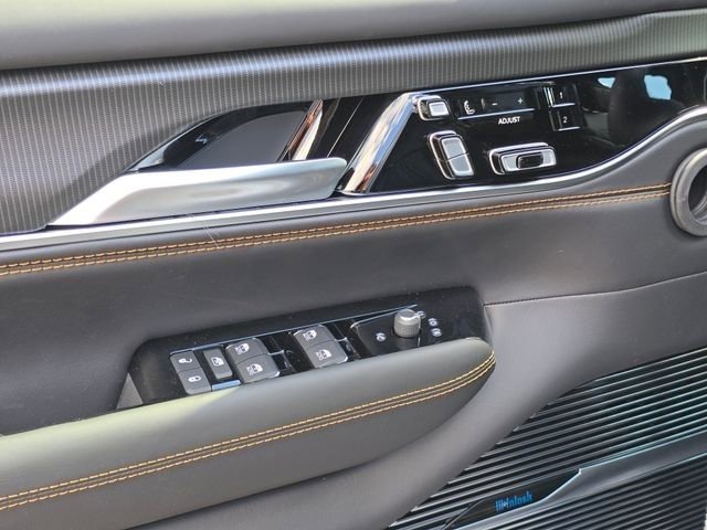 New 2026 Jeep Grand Wagoneer L Summit AWD/4WD image 42