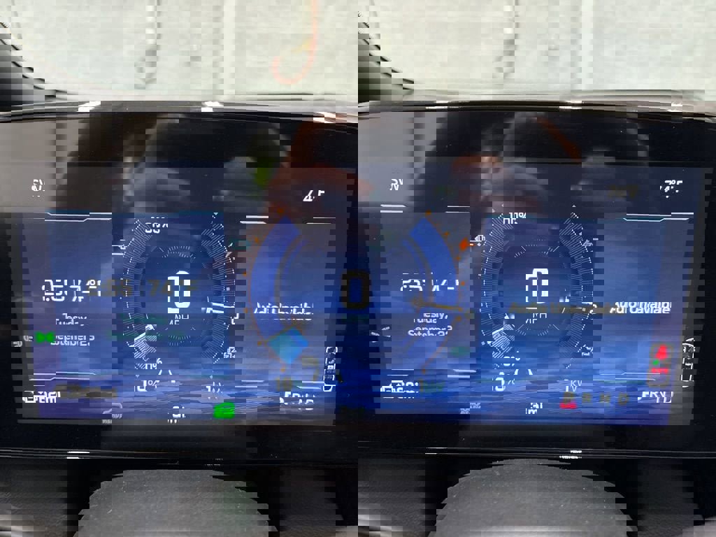 New 2026 Chevrolet Equinox EV LT image 34