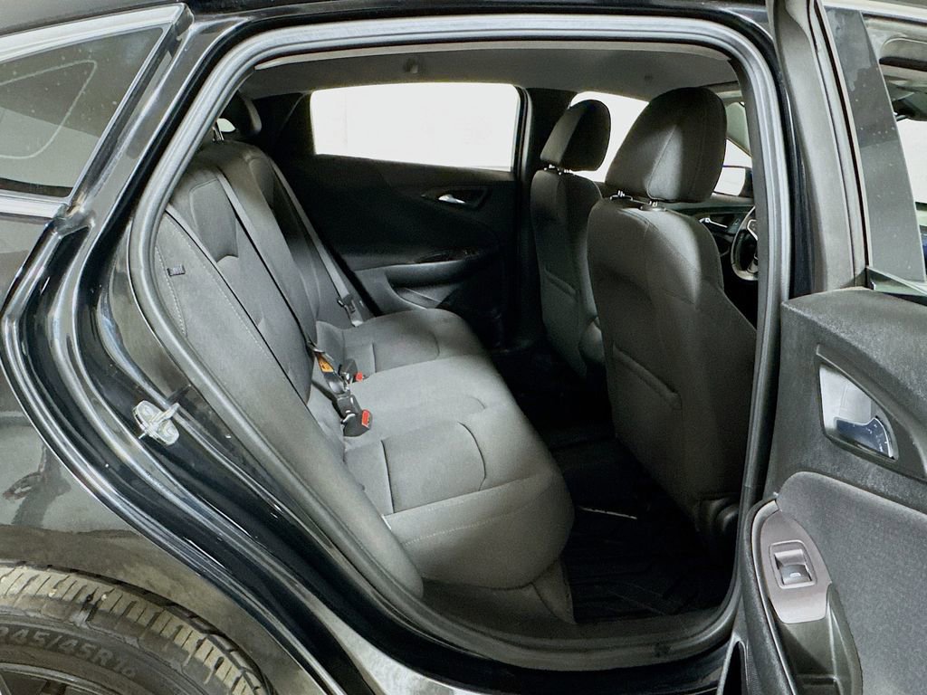 Used 2021 Chevrolet Malibu RS w/ LPO, Floor Liner Package FWD image 22