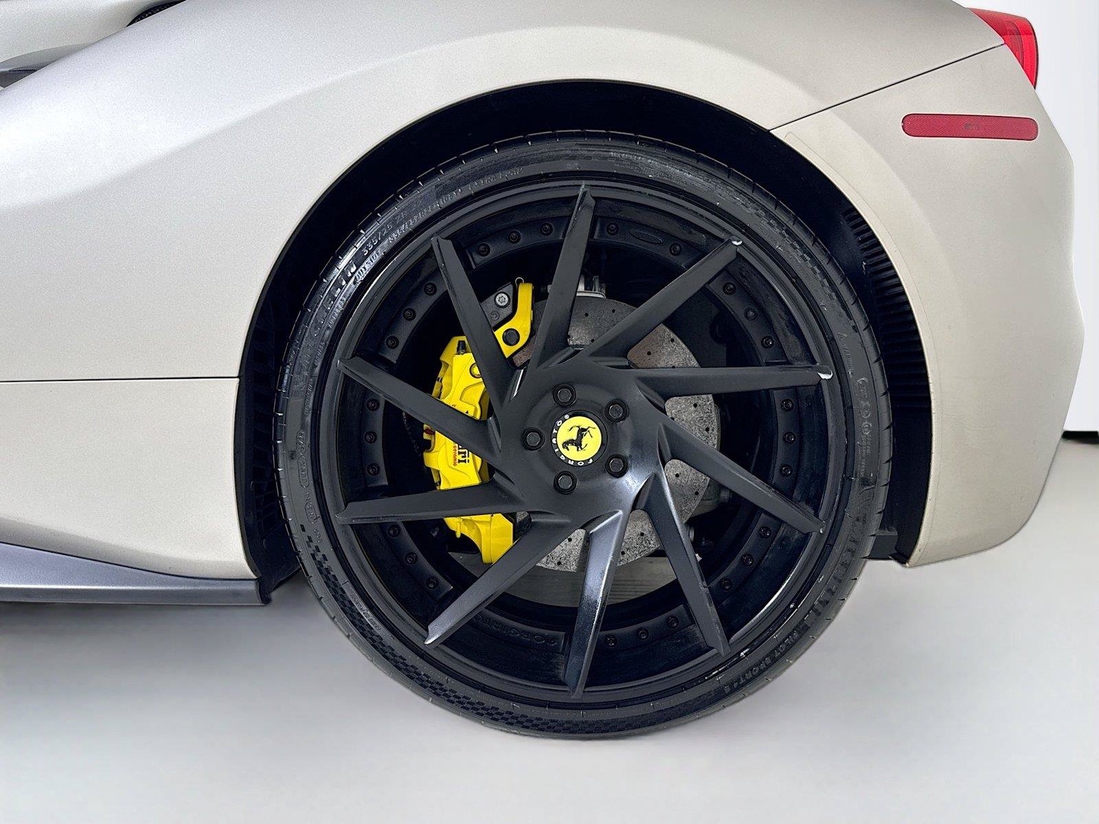Used 2016 Ferrari 488 GTB RWD image 32