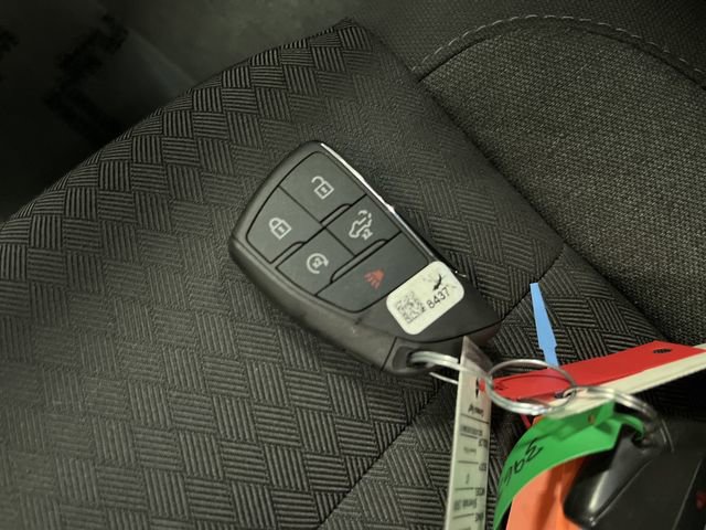 Used 2022 Chevrolet Silverado 1500 LT w/ Z71 Off-Road Package image 27