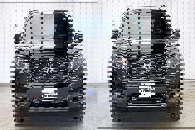 Certified 2024 Honda Passport TrailSport image 3