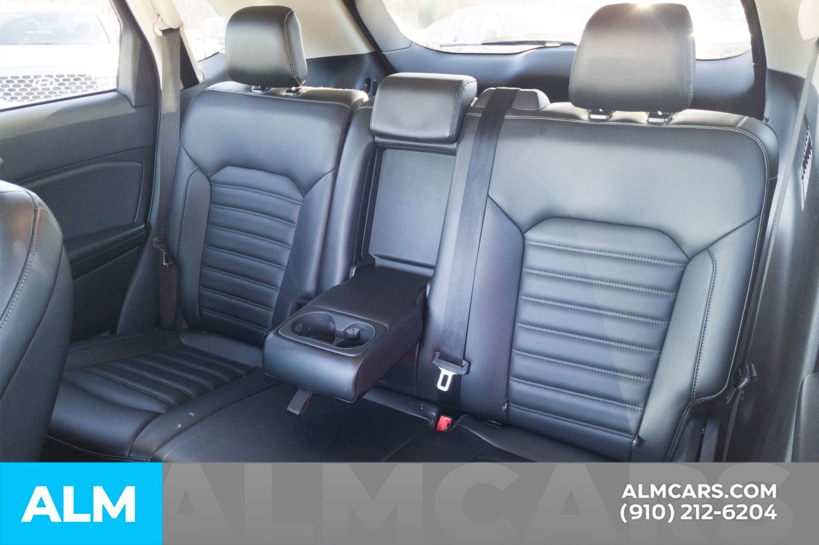 Used 2024 Ford Edge SEL image 17