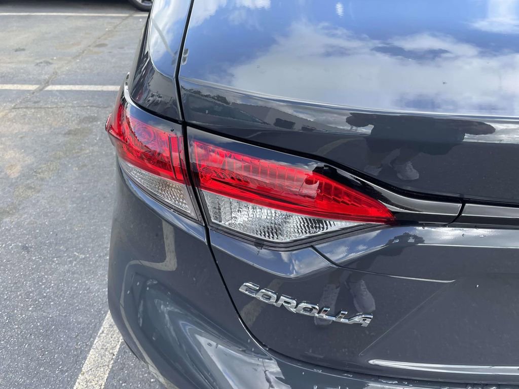 Used 2026 Toyota Corolla LE image 19